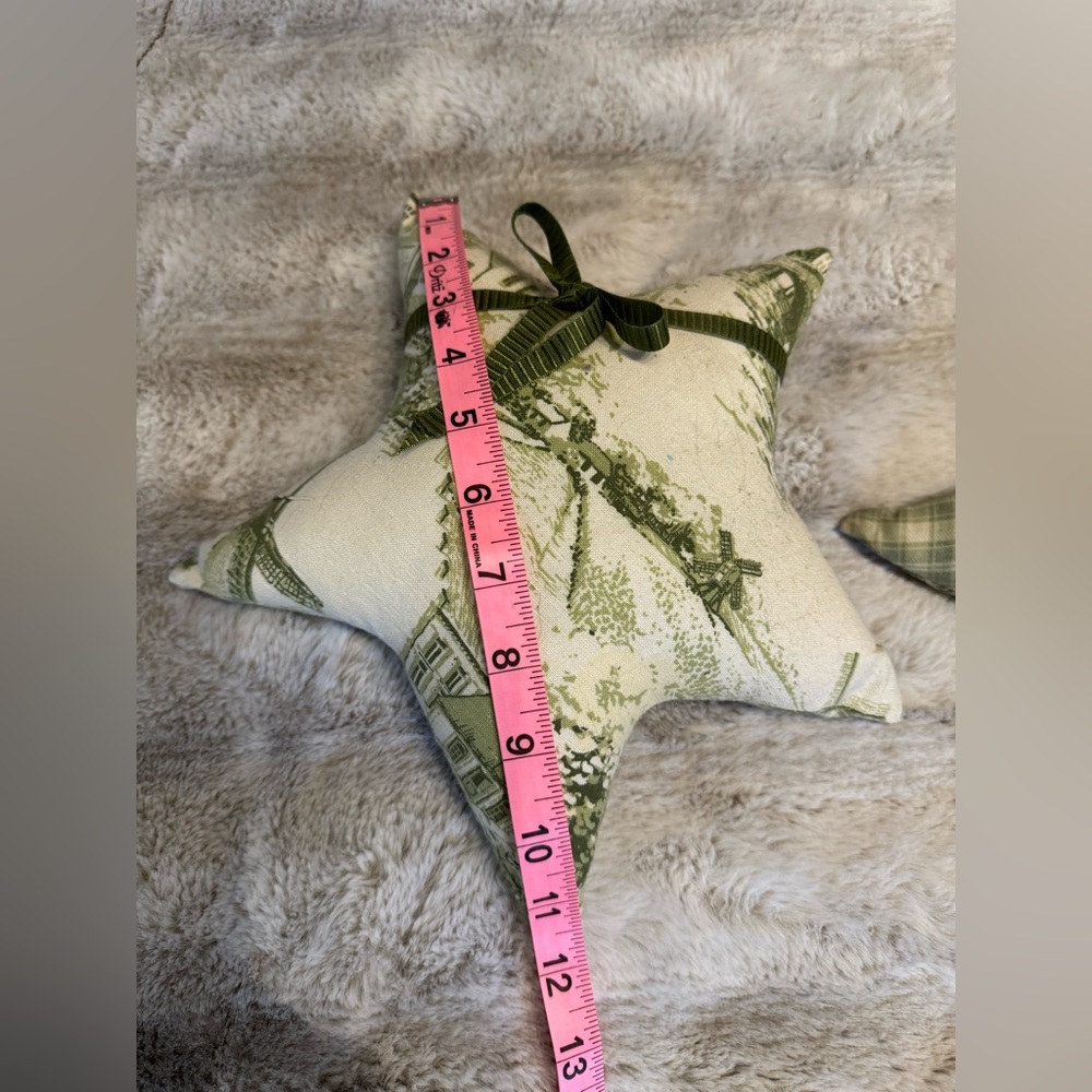 Green and Cream Star-Shaped Throw Pillows - Picture 4 of 5